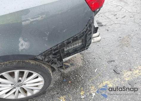 2014 Volkswagen Jetta 2.0L Tdi z USA, uszkodzony, nr VIN 3VWLL7AJ7EM383358